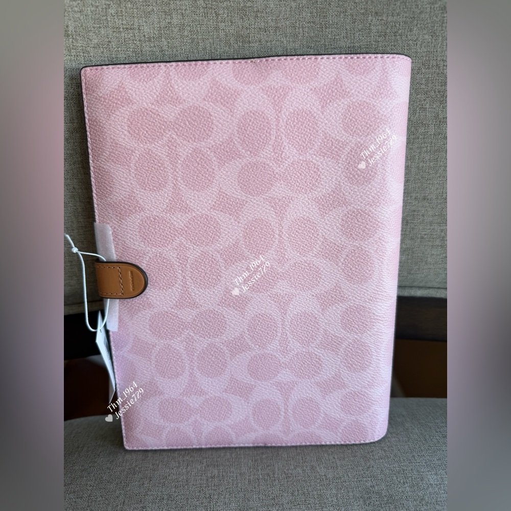 NWT!COACH NOTEBOOK IN SIGNATURE new collection POWDER PINK Valentine's Day gift - Picture 4 of 9